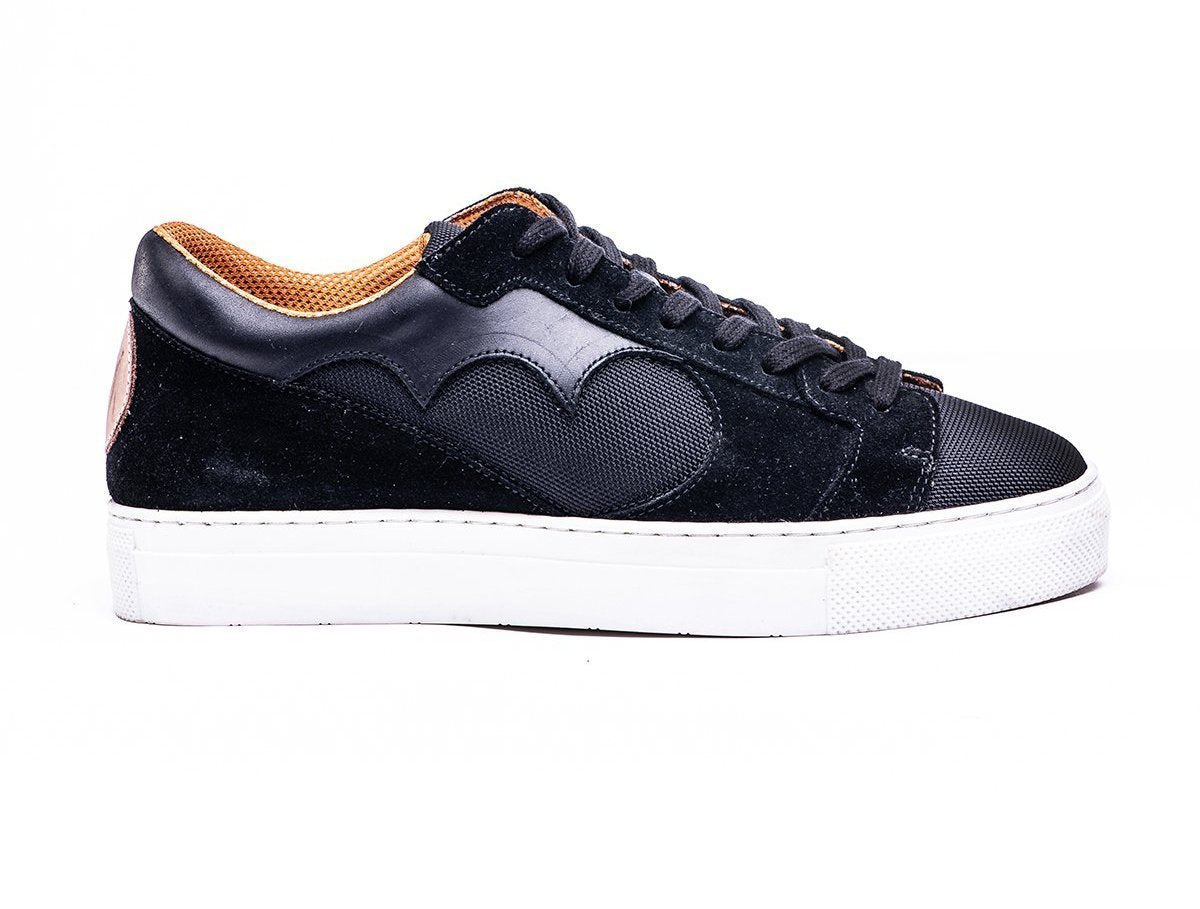 Ndozi LOW CUT SNEAKER - BLACK - magents